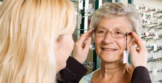 Ópticos optometristas: Servicios de Centro Óptico Laguna Ópticos optometristas: Servicios de Centro Óptico Laguna