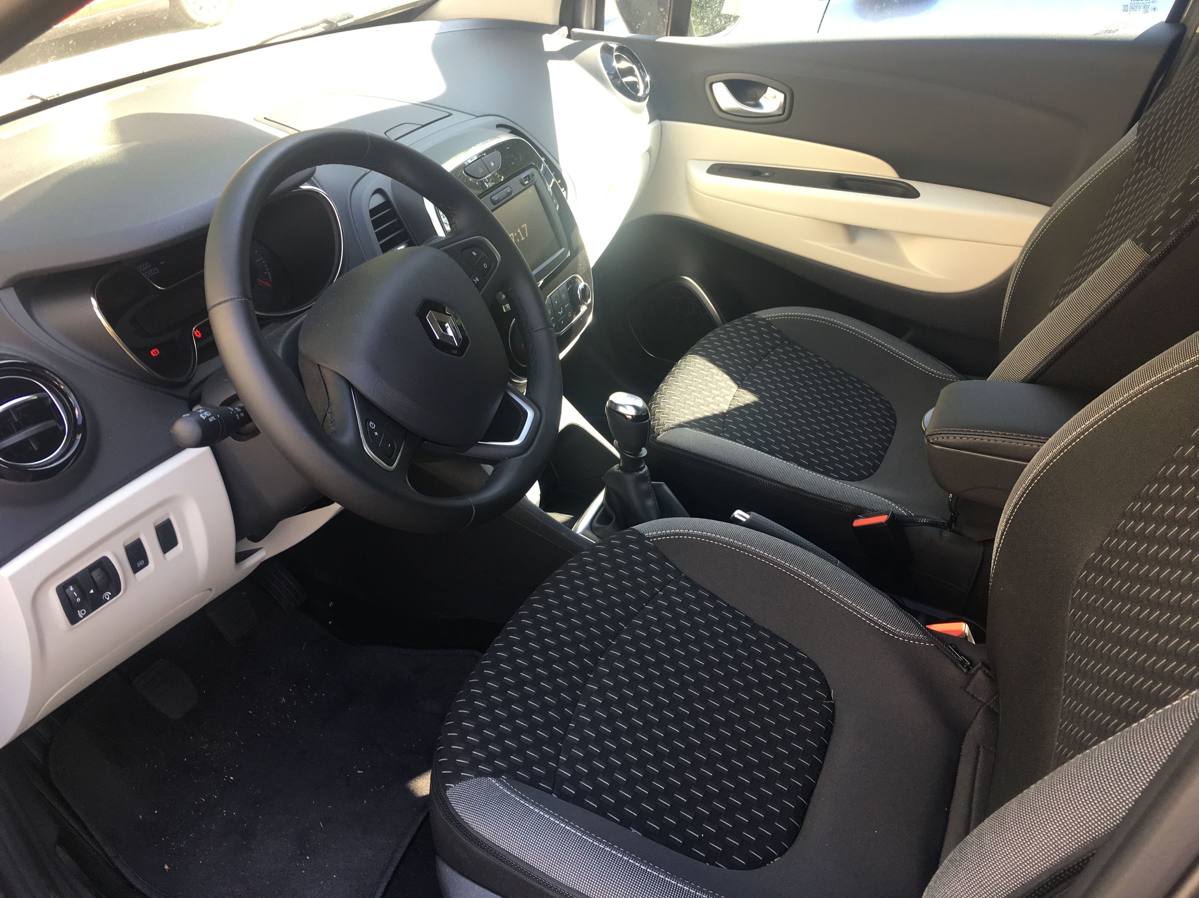 INTERIOR CAPTUR ZEN TCE 130CV INTERIOR CAPTUR ZEN TCE 130CV
