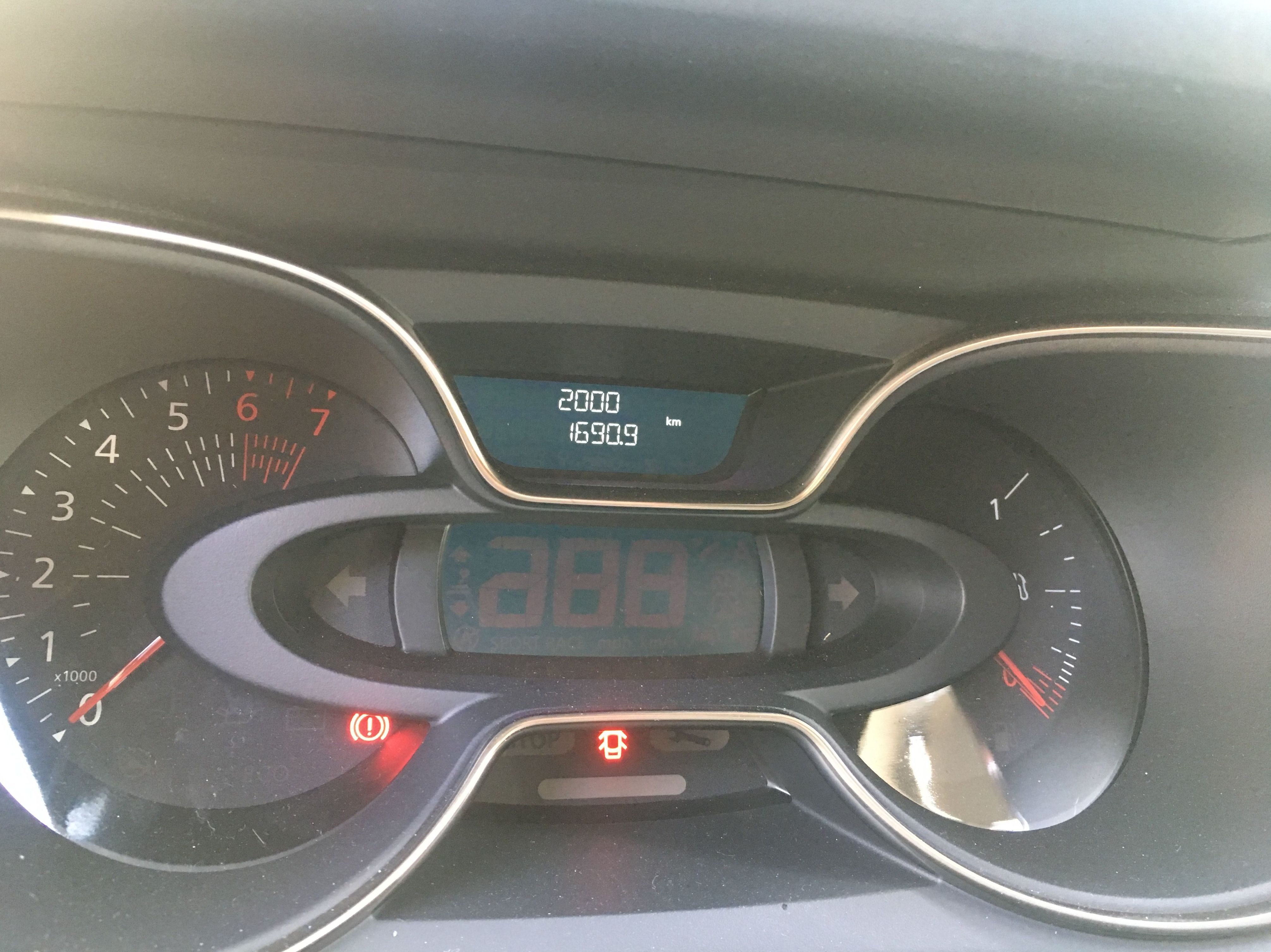 MUY POCOS KILÓMETROS MUY POCOS KILÓMETROS