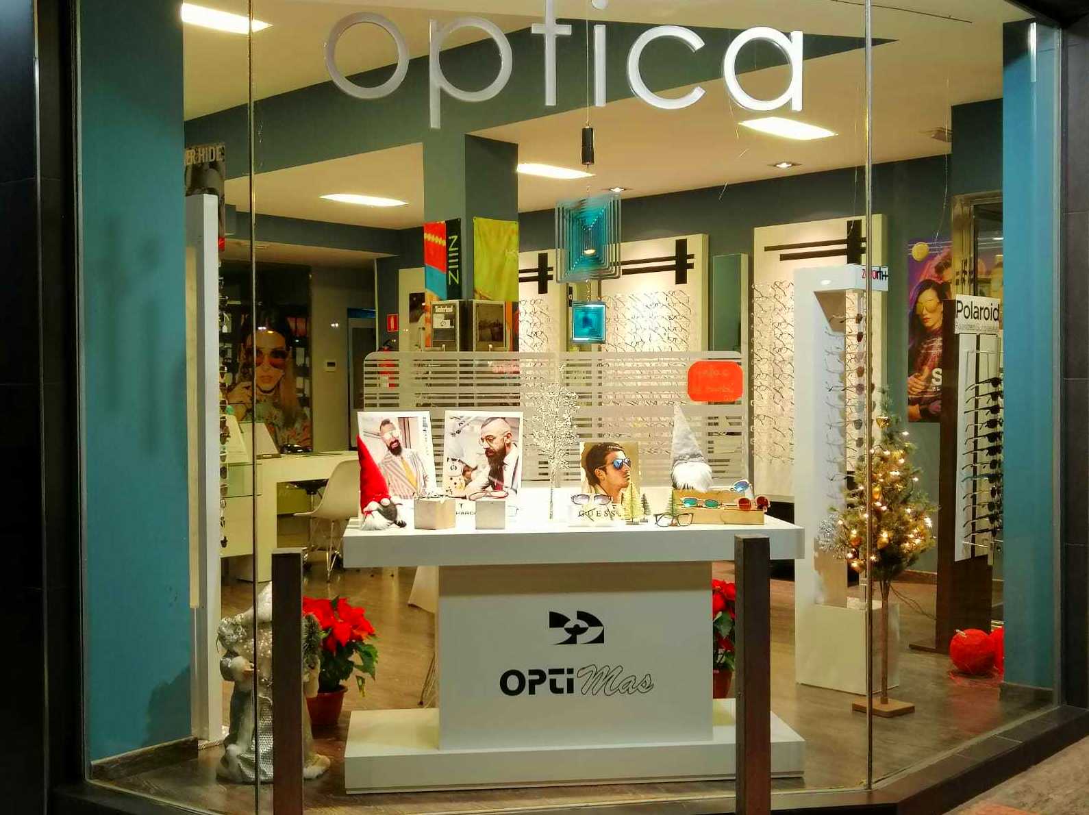 Revisiones oculares: Servicios de Optimas Revisiones oculares: Servicios de Optimas