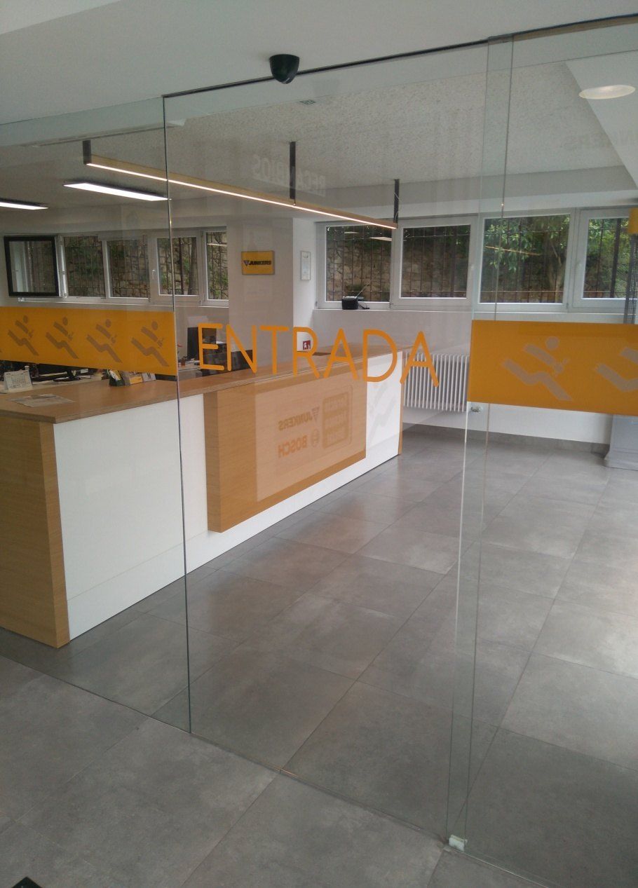 Puertas de cristal: Catálogo de Automatismos y Cierres Alman Puertas de cristal: Catálogo de Automatismos y Cierres Alman
