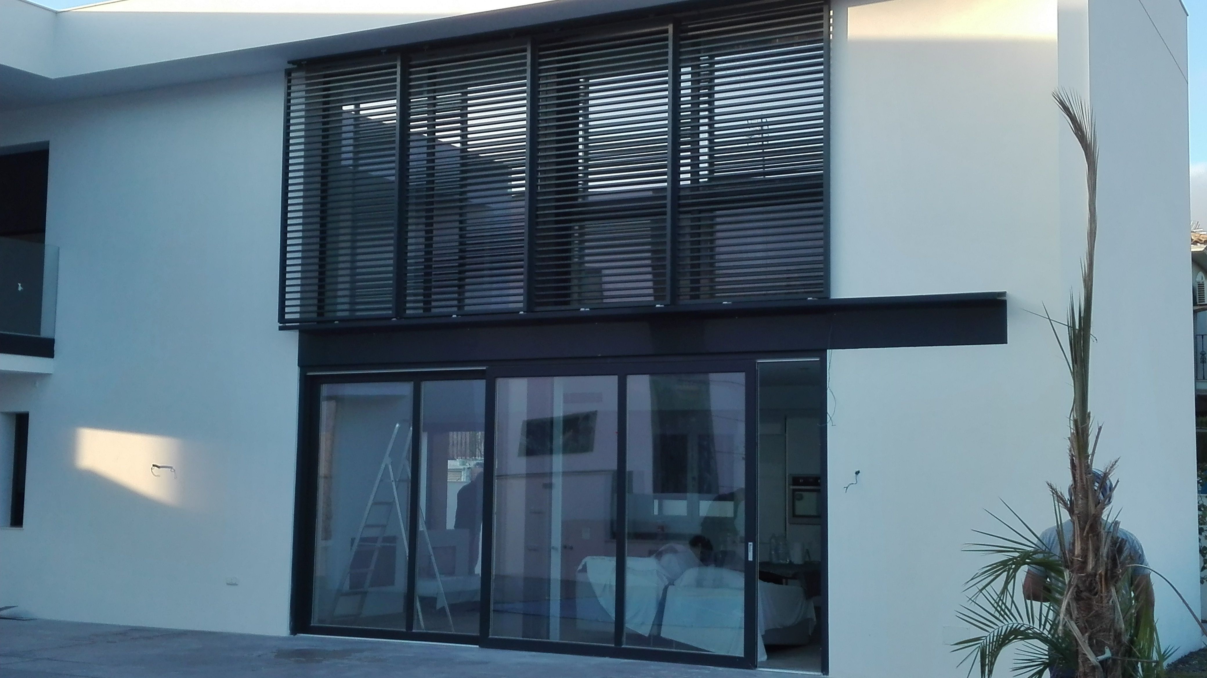 Mallorquinas y celosías: Productos y servicios de Aluminios Curvalac SL Mallorquinas y celosías: Productos y servicios de Aluminios Curvalac SL