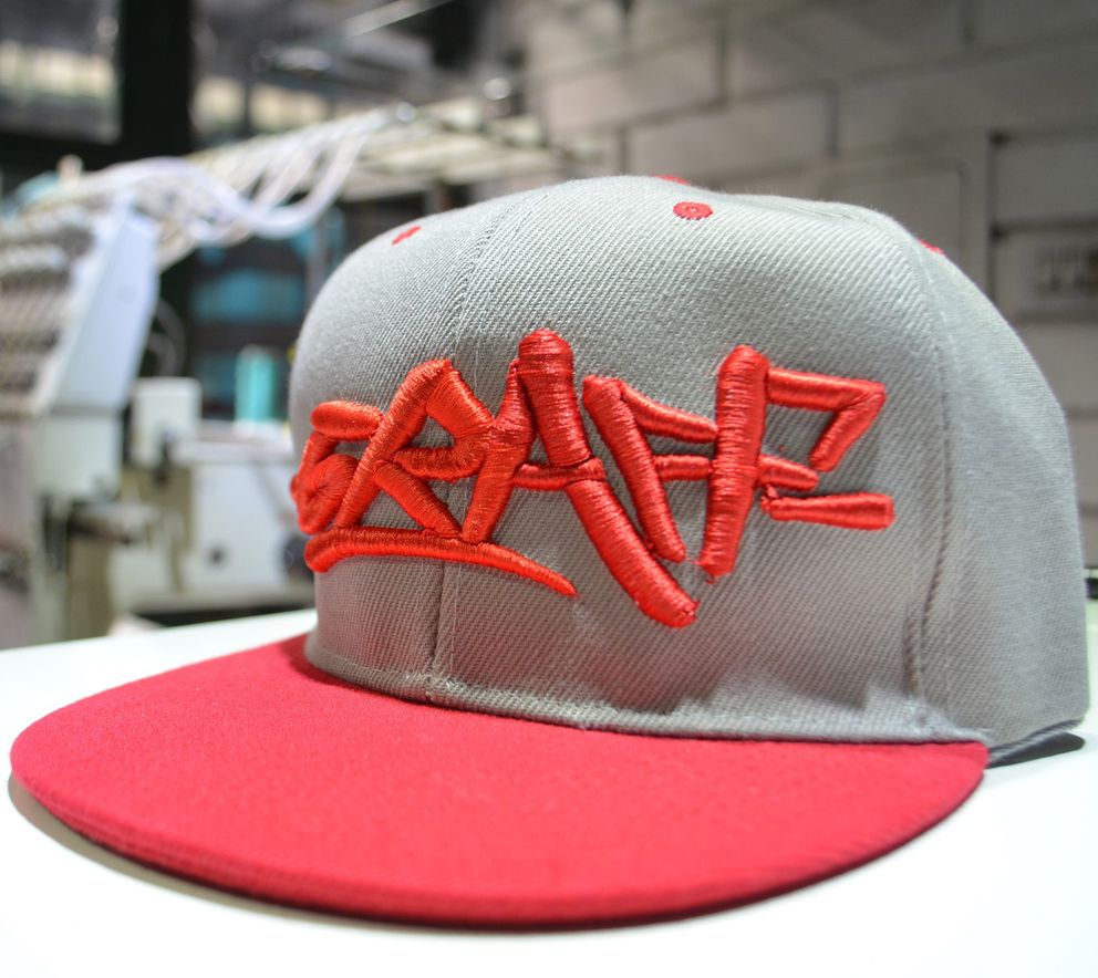 Gorras bordadas: Servicios de Bordatol Gorras bordadas: Servicios de Bordatol