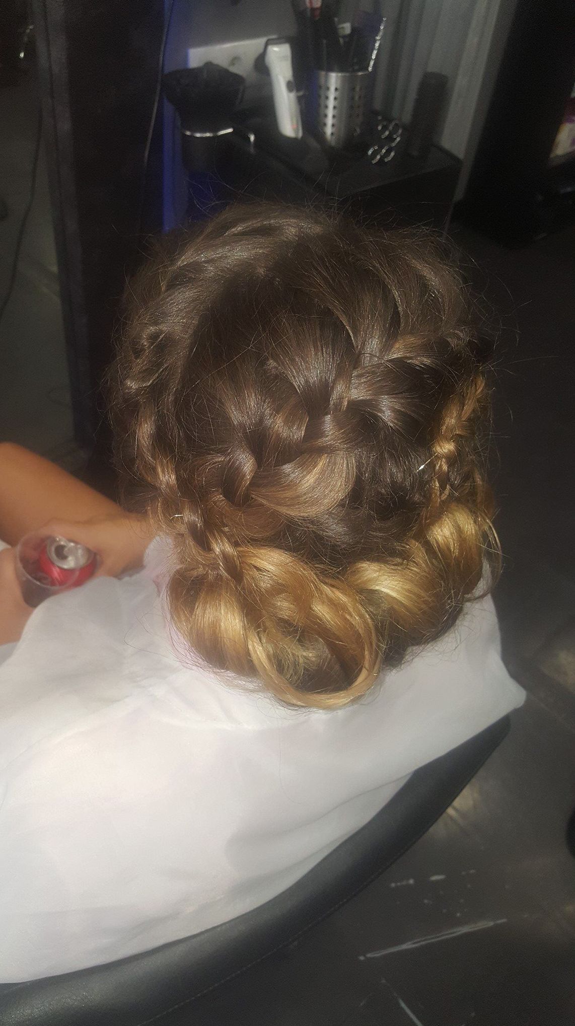 Servicio a domicilio de peluquería y maquillaje: Catálogo de Rocío Rivera Estudio Servicio a domicilio de peluquería y maquillaje: Catálogo de Rocío Rivera Estudio