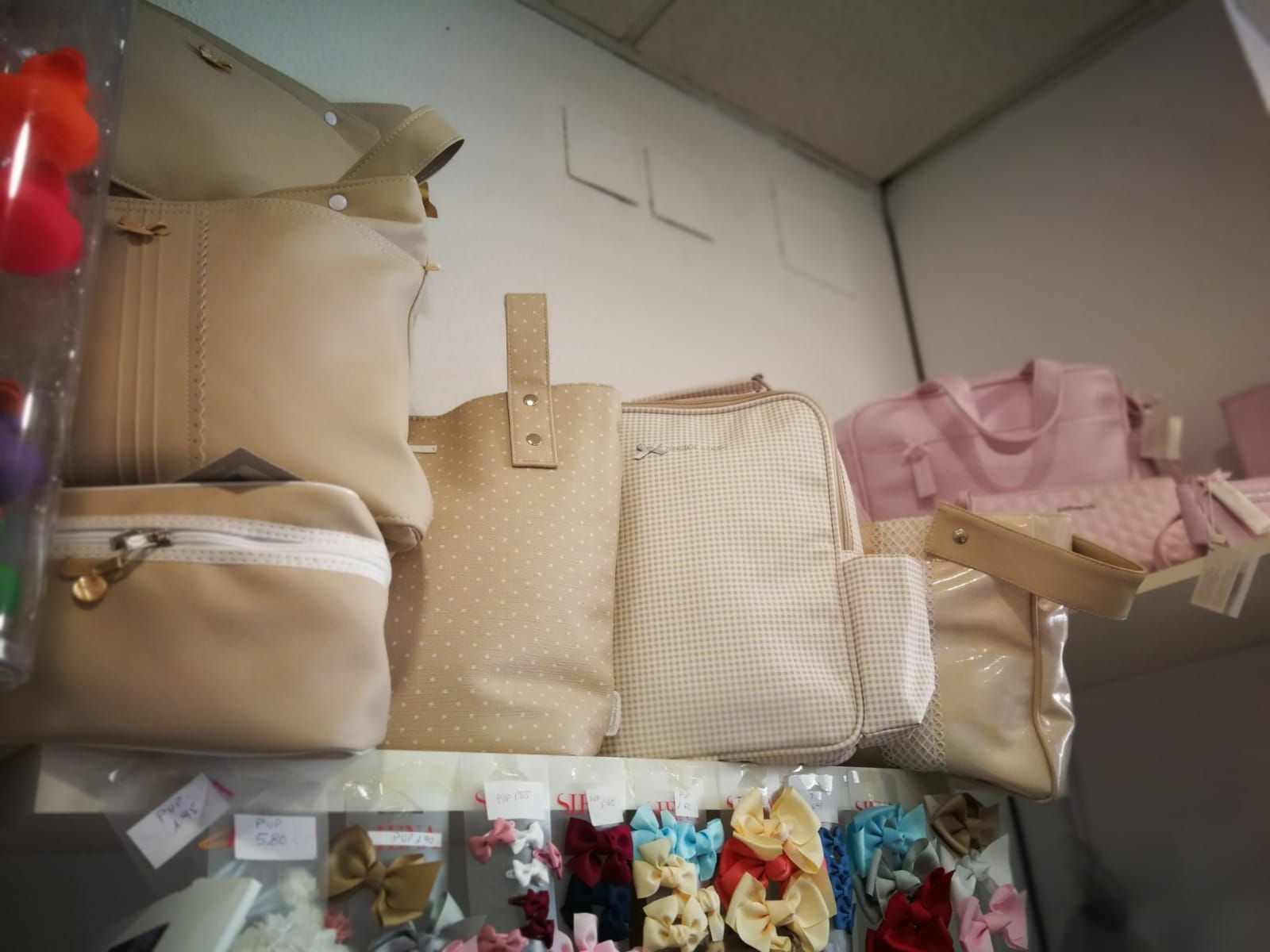 Viaje: Catálogo de Babyland Viaje: Catálogo de Babyland