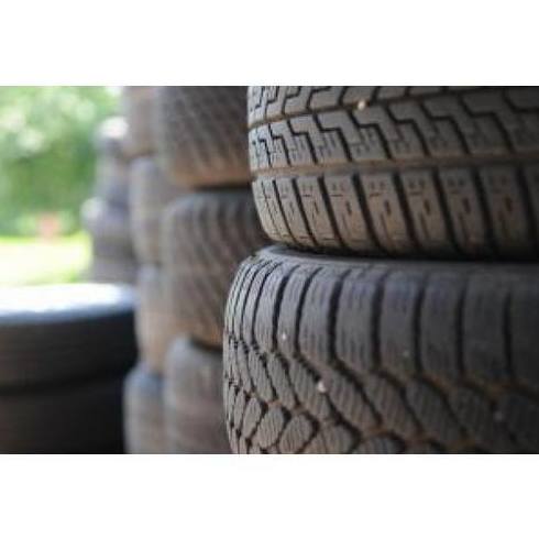 Neumáticos: Servicios de Taller Mecánico Valhermoso Neumáticos: Servicios de Taller Mecánico Valhermoso