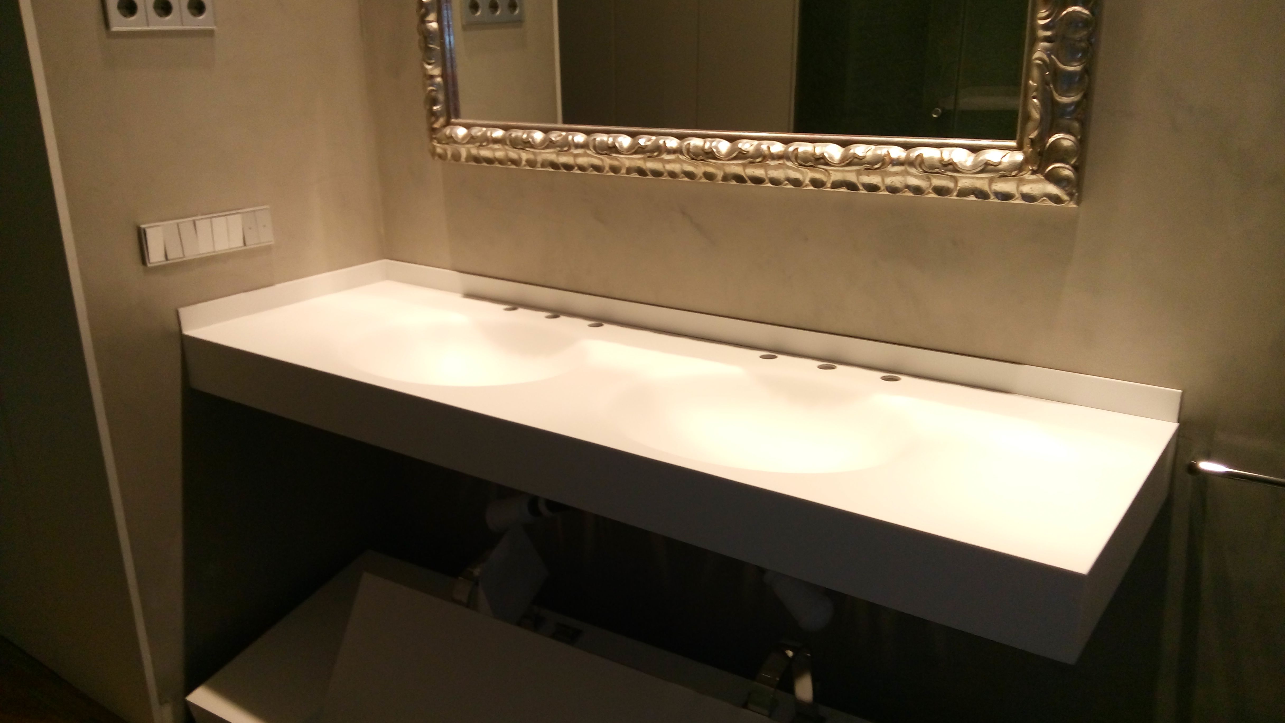 Trabajos con material Corian: Productos y servicios de Persiman Trabajos con material Corian: Productos y servicios de Persiman