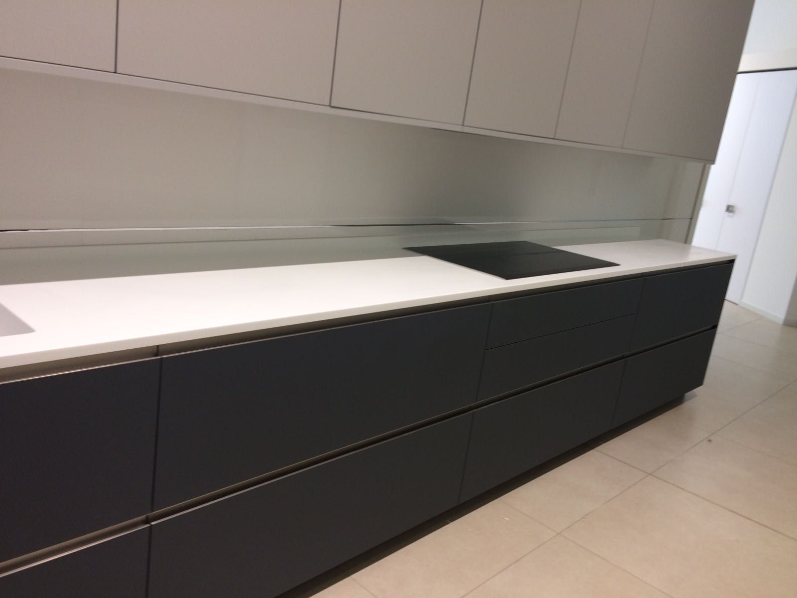 Trabajos con material Corian: Productos y servicios de Persiman Trabajos con material Corian: Productos y servicios de Persiman