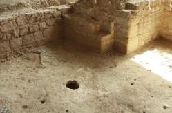 Sala abovedada: Turismo arqueológico de Villa Romana de Salar Sala abovedada: Turismo arqueológico de Villa Romana de Salar