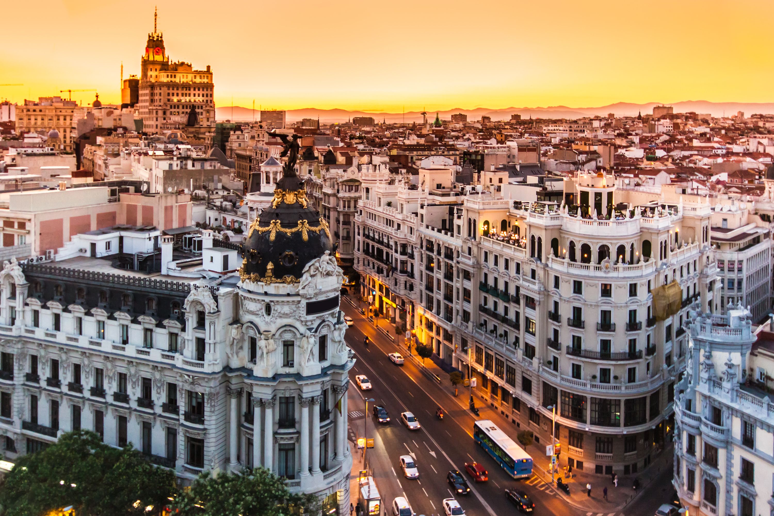 Tour turístico: Servicios de Alquiler de Vehículos con Conductor Tour turístico: Servicios de Alquiler de Vehículos con Conductor
