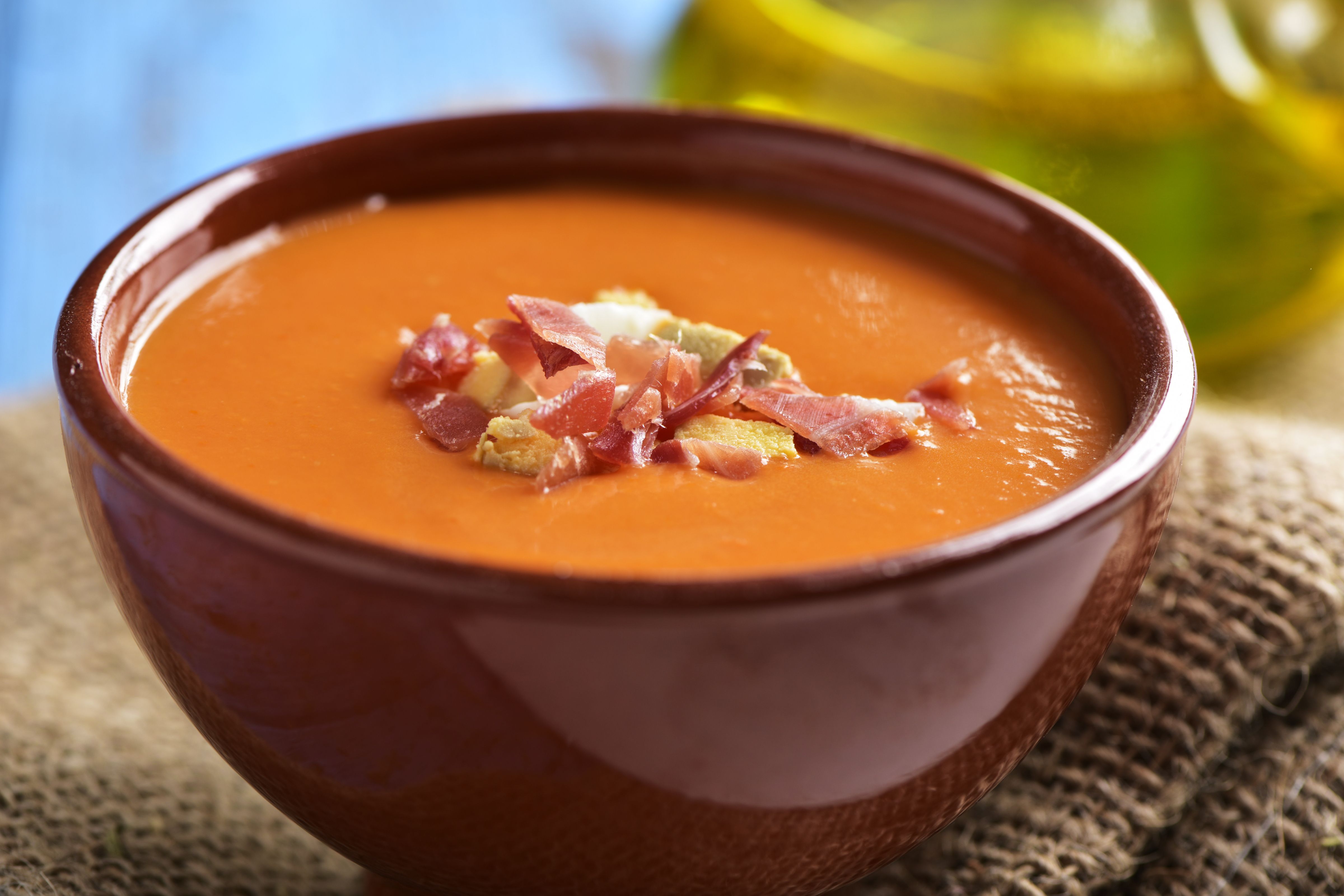 Sopas y Cremas: Carta de Restaurante La Botica Sopas y Cremas: Carta de Restaurante La Botica