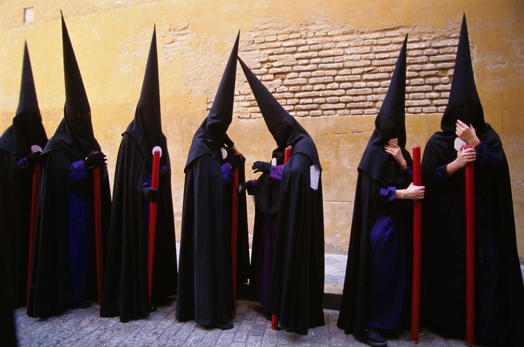 Ropaje de Semana Santa: Servicios de El Taller de Ana Ropaje de Semana Santa: Servicios de El Taller de Ana