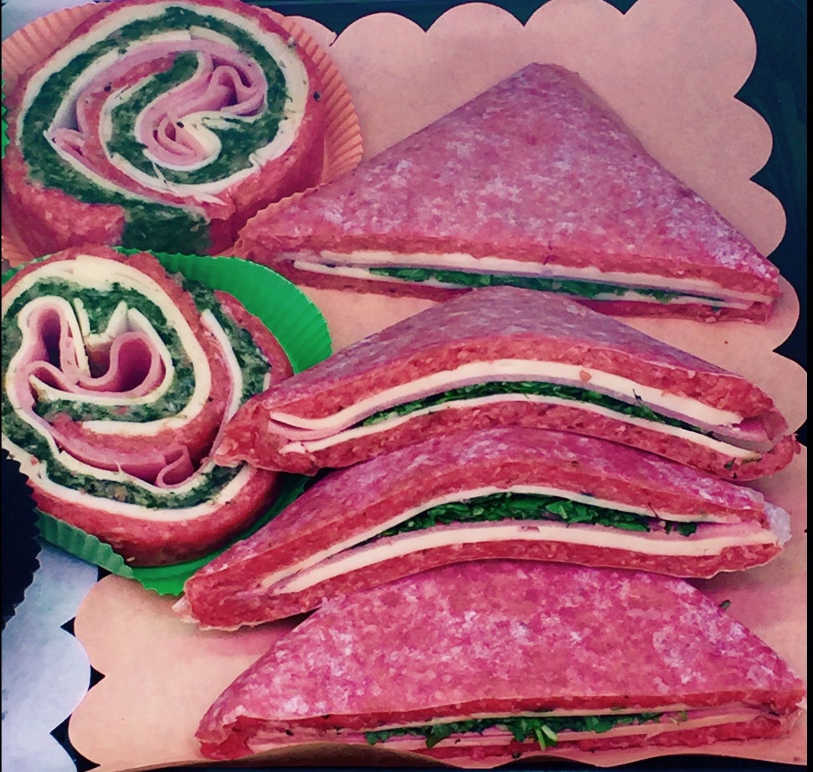 Roll Meat y Sándwich de Carne Roll Meat y Sándwich de Carne