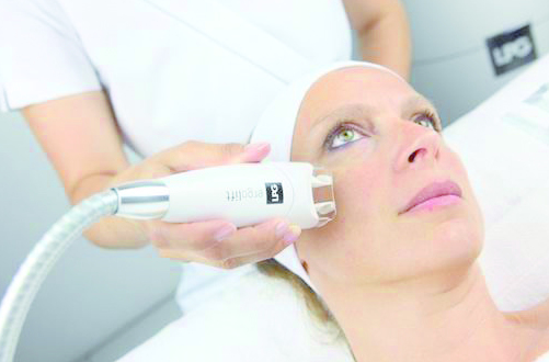 Endermologie. Tratamientos faciales: Tratamientos de Montserrat Travé, Clínica Anti-aging y Estética Avanzada Endermologie. Tratamientos faciales: Tratamientos de Montserrat Travé, Clínica Anti-aging y Estética Avanzada