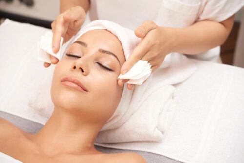 Regenerin : Tratamientos de Montserrat Travé, Clínica Anti-aging y Estética Avanzada Regenerin : Tratamientos de Montserrat Travé, Clínica Anti-aging y Estética Avanzada