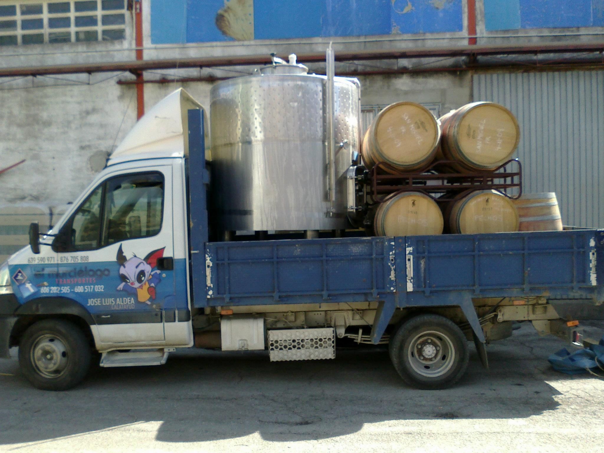 Transportes especiales: Servicios de Transportes el murciélago Transportes especiales: Servicios de Transportes el murciélago