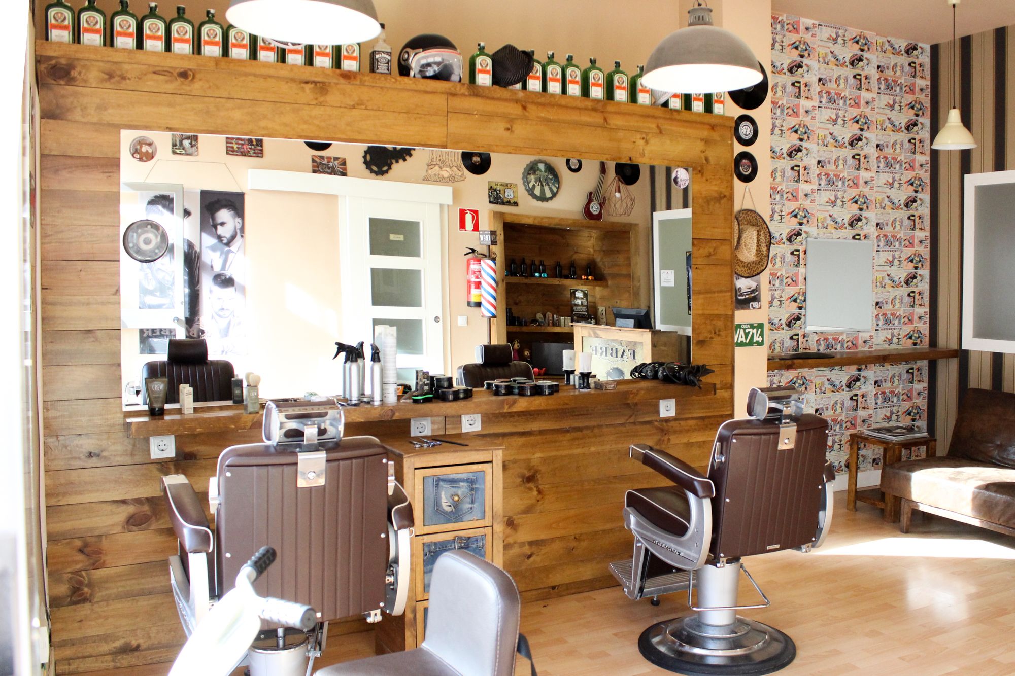 Foto 10 de Peluquería y barbería en Parla | Fabre Barber Shop