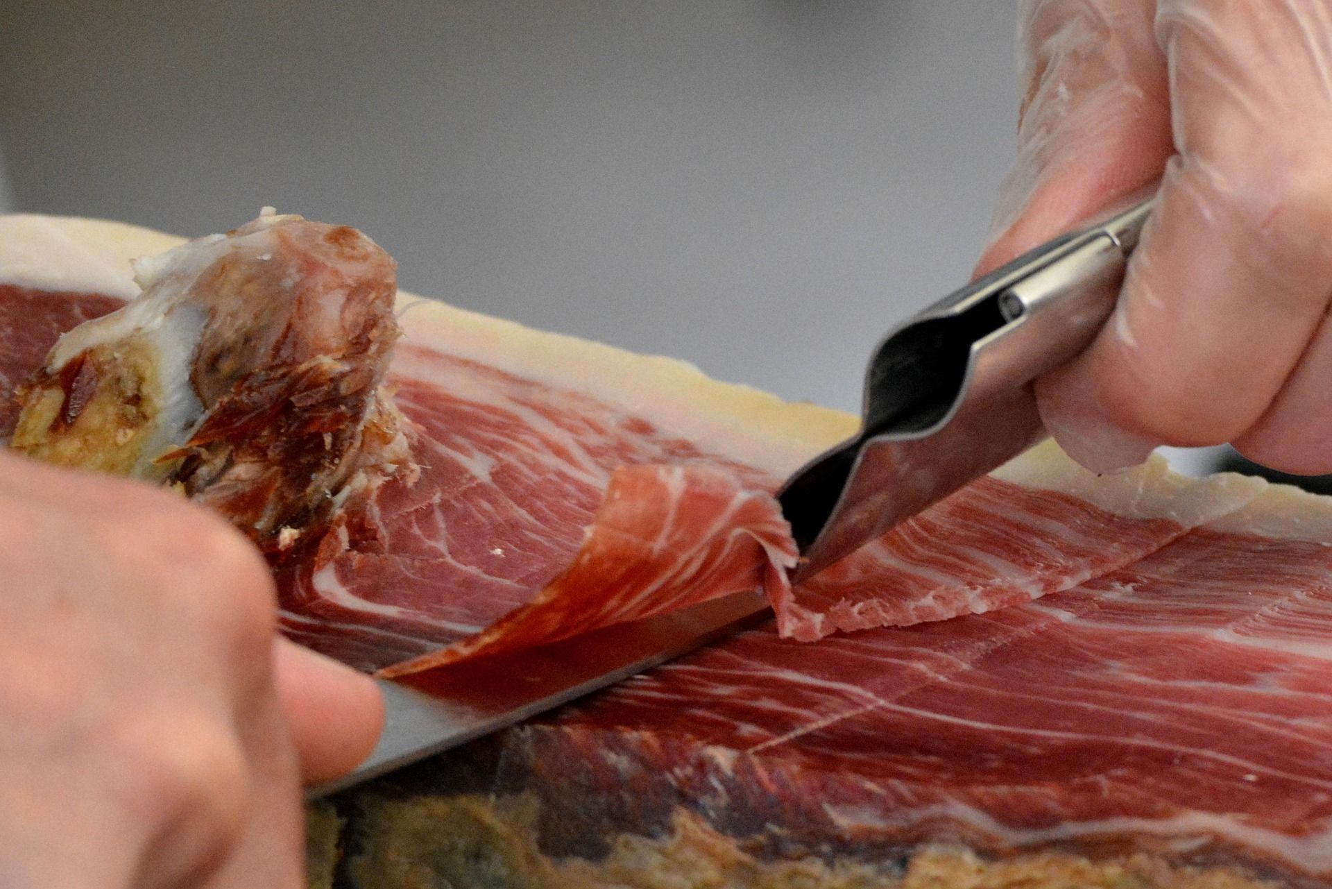 Cortador de jamón para eventos: Nuestras carnes de Carnicería M. Gandía Cortador de jamón para eventos: Nuestras carnes de Carnicería M. Gandía
