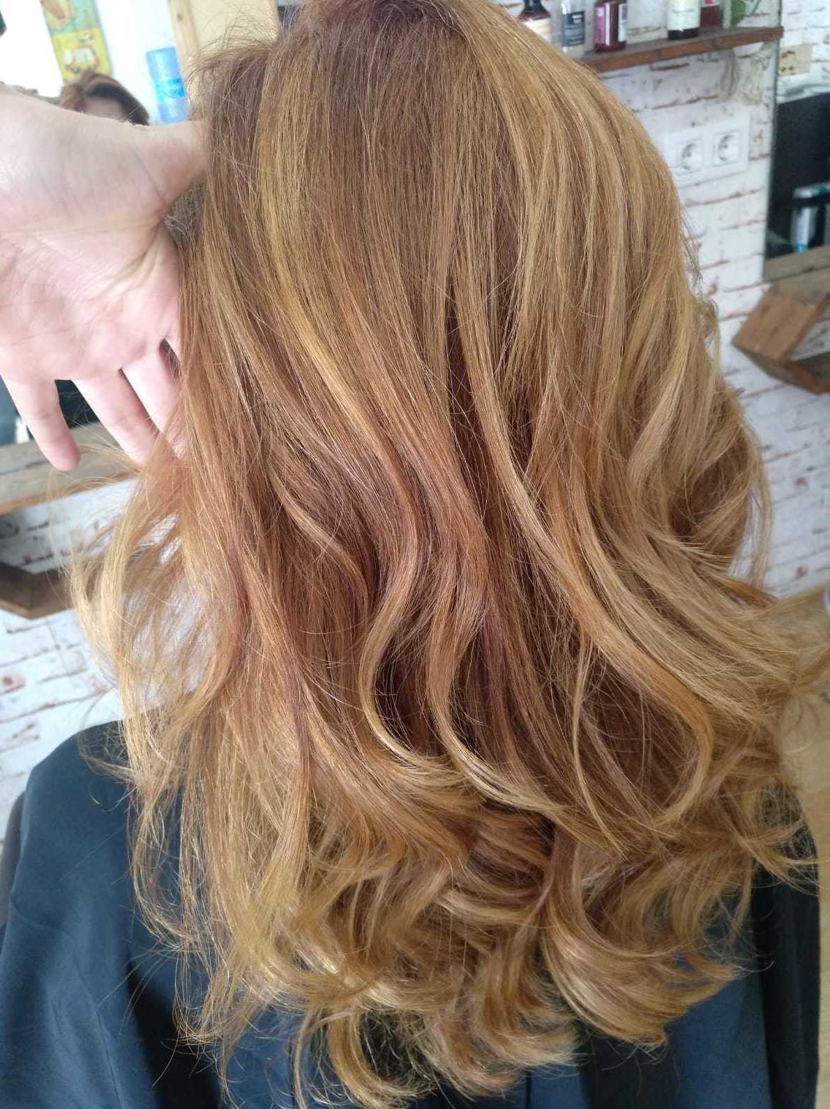 Coloración: Servicios de Analia Peluqueras Coloración: Servicios de Analia Peluqueras