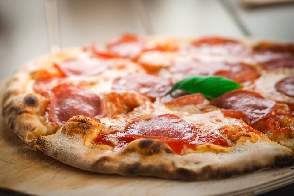 Pizzas italianas artesanales: Carta de Barocchetto, il Ristorante Pizzería Pizzas italianas artesanales: Carta de Barocchetto, il Ristorante Pizzería