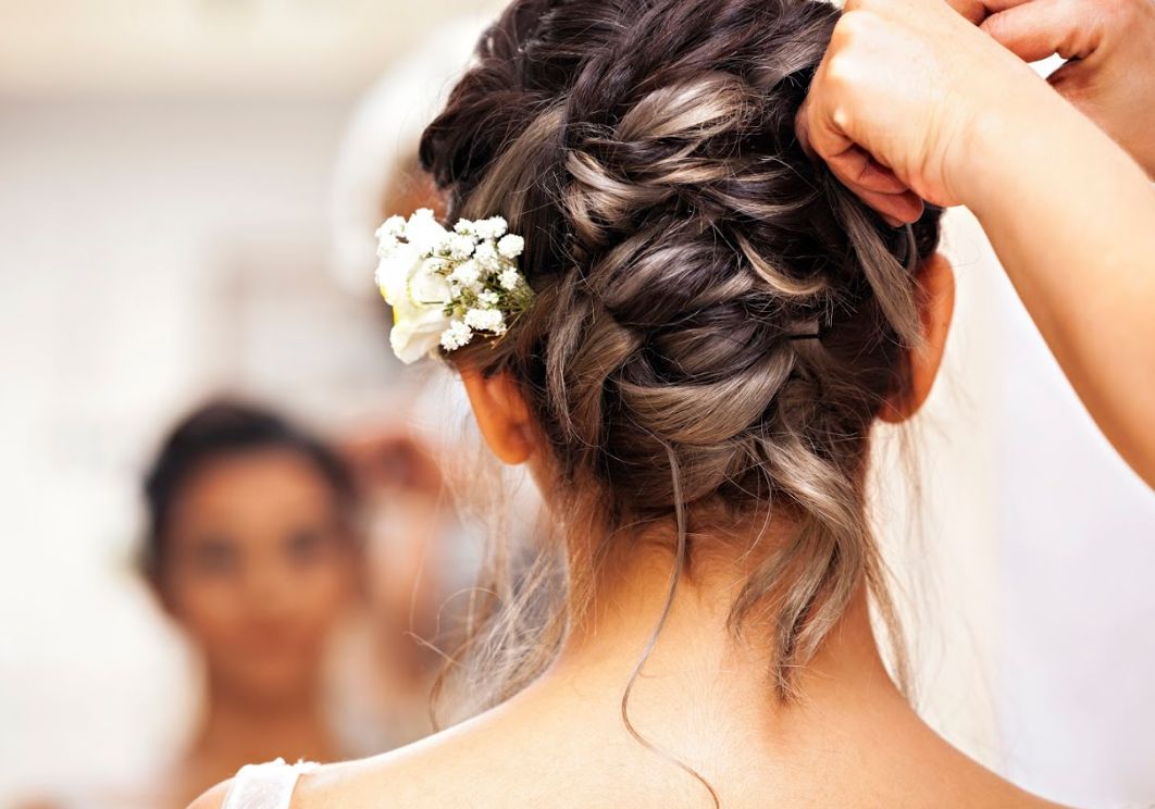 Especial para Novias/os: Servicios de Peluquería Ecológica - Urban Studio Especial para Novias/os: Servicios de Peluquería Ecológica - Urban Studio