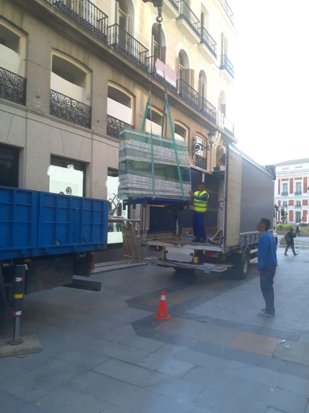 Carpintería metálica, Acristalamiento de seguridad y Control Solar: Servicios of Vidrios Coruña Carpintería metálica, Acristalamiento de seguridad y Control Solar: Servicios of Vidrios Coruña