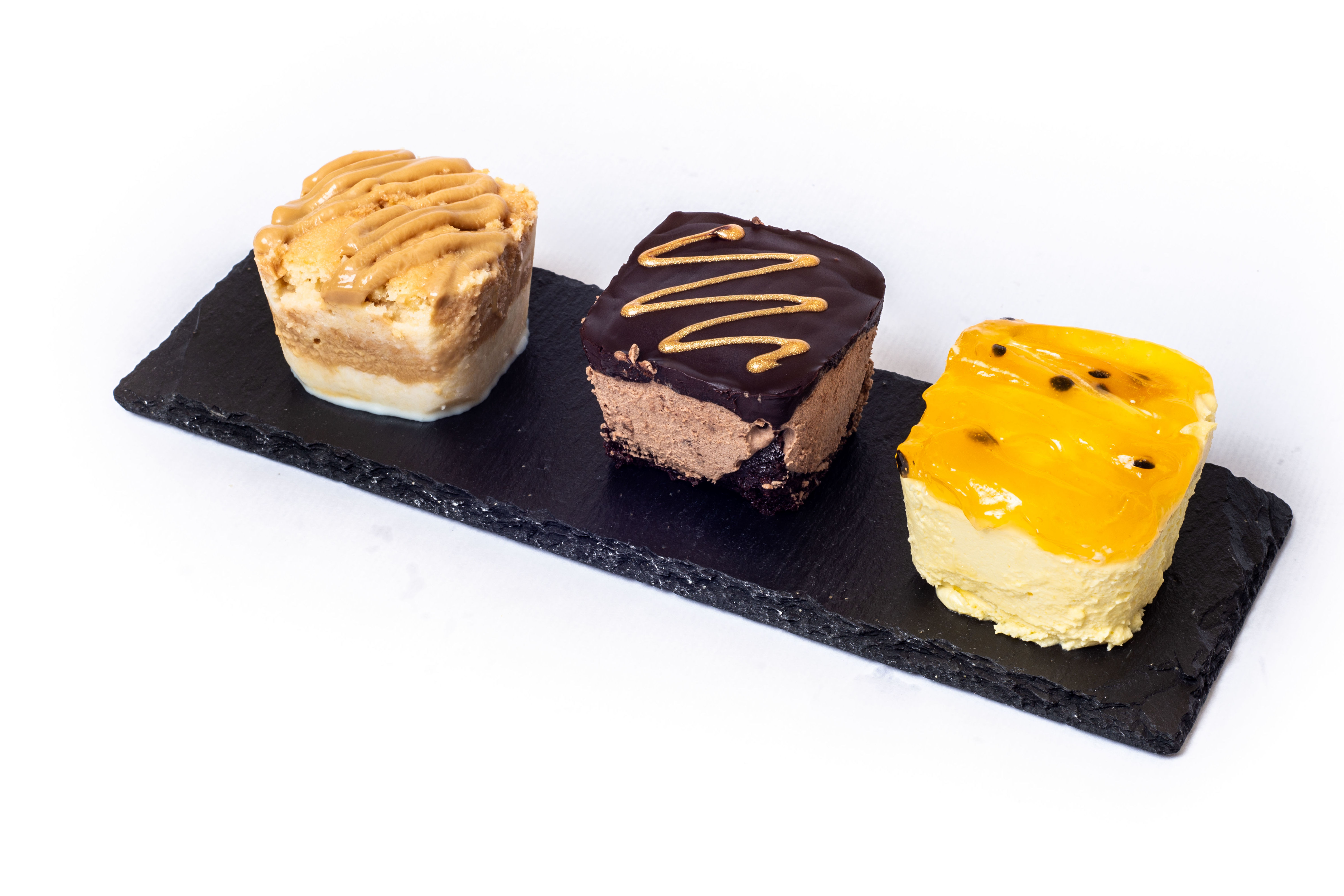 CHICKEN PASION , CHICKEN BLACK, TARTA 3 LECHES: CARTA DE PRODUCTOS de Chicken Grill CHICKEN PASION , CHICKEN BLACK, TARTA 3 LECHES: CARTA DE PRODUCTOS de Chicken Grill