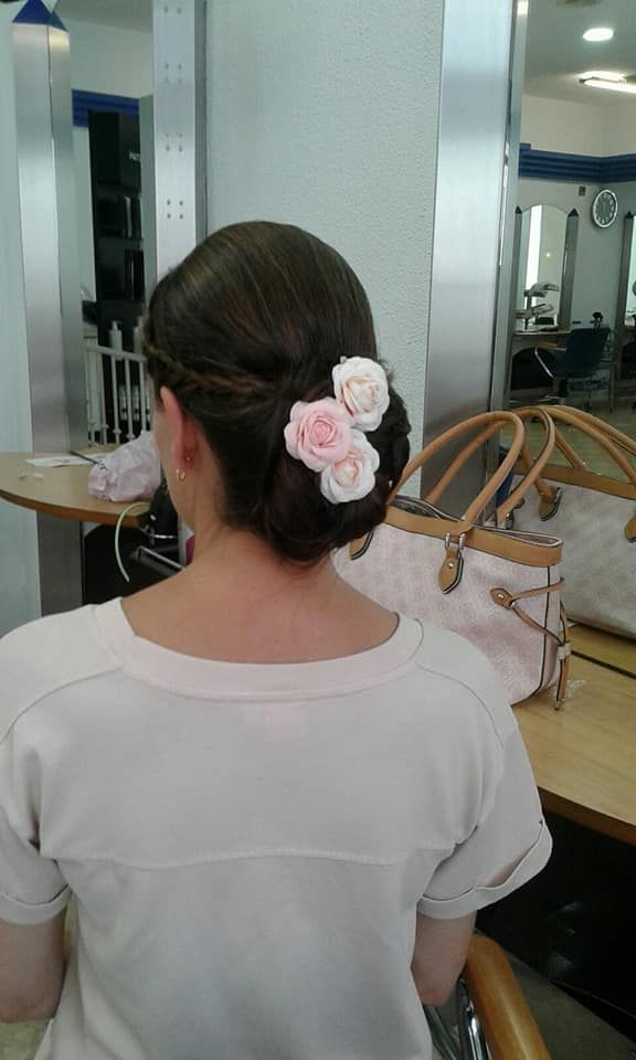 Peluquería para eventos: Peluquería y Estética de Peluquería Rafael Prieto Peluquería para eventos: Peluquería y Estética de Peluquería Rafael Prieto