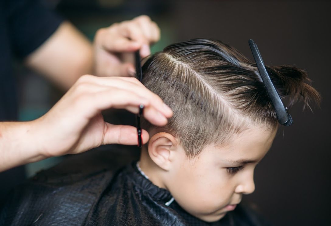 Corte: Servicios de Moncloa Salón de Belleza Corte: Servicios de Moncloa Salón de Belleza