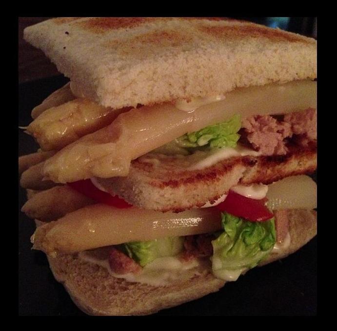 Sandwiches: Carta de Casa Luciano Sandwiches: Carta de Casa Luciano