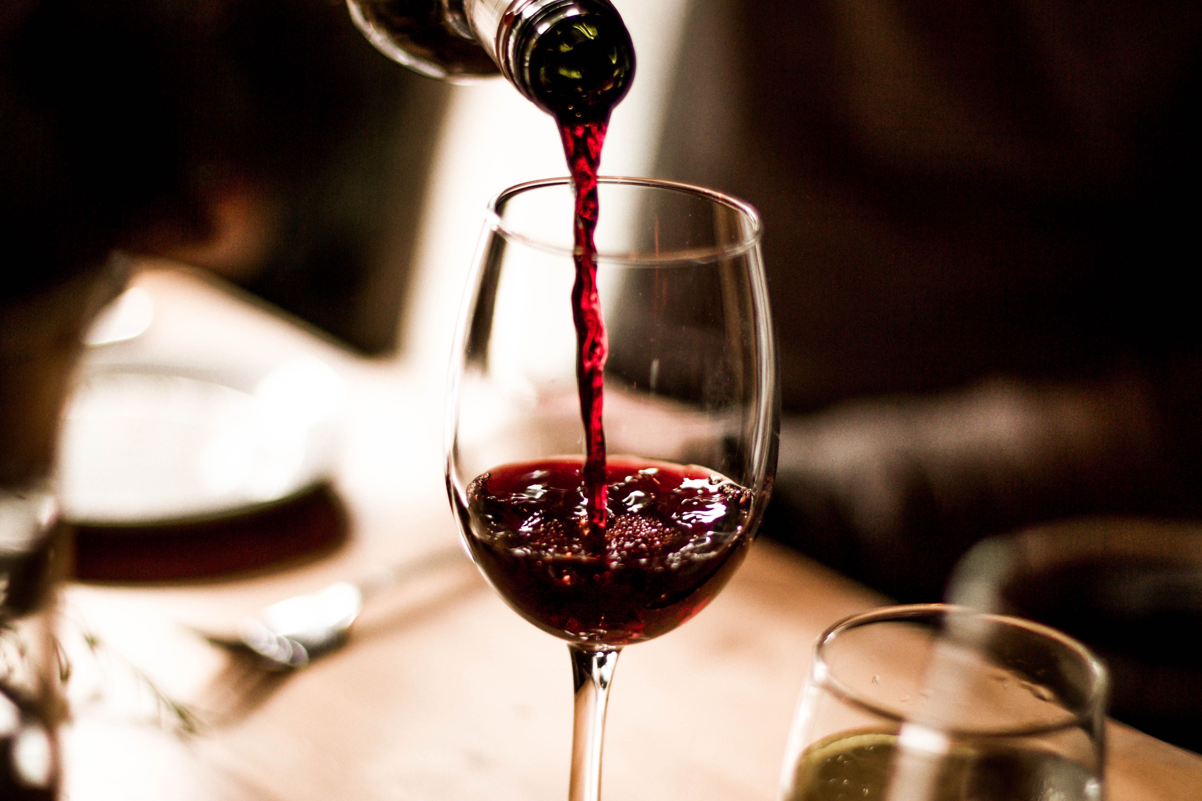 Vinos: Carta de Ly. 2 Vinos: Carta de Ly. 2