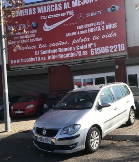 VOLKSWAGEN TOURAN GRIS PLATA TDI 7 PLAZAS 80.000 KMS AÑO 2008: Nuestros Coches de TuCoche70 VOLKSWAGEN TOURAN GRIS PLATA TDI 7 PLAZAS 80.000 KMS AÑO 2008: Nuestros Coches de TuCoche70