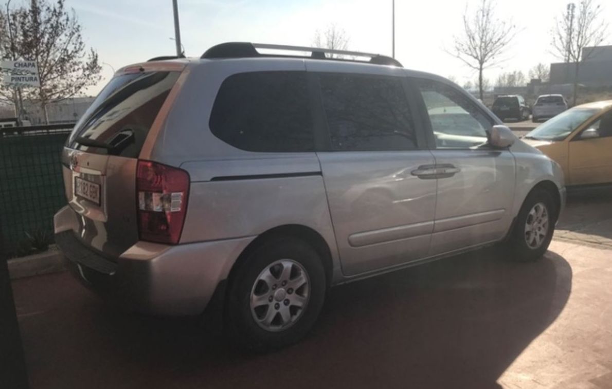Kia Carnival 2.9 CRDI 150000Kms: Nuestros Coches de TuCoche70 Kia Carnival 2.9 CRDI 150000Kms: Nuestros Coches de TuCoche70