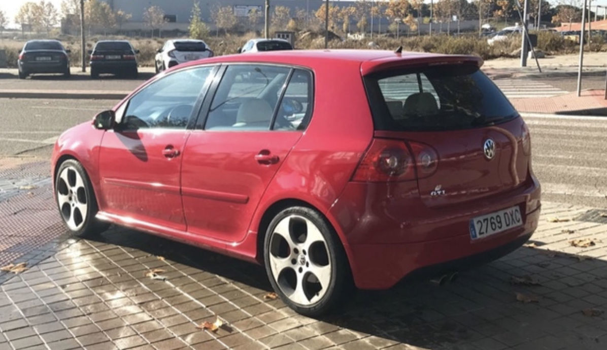 VOLKSWAGEN GOLF V GTI 200CV 145.000KMS: Nuestros Coches de TuCoche70 VOLKSWAGEN GOLF V GTI 200CV 145.000KMS: Nuestros Coches de TuCoche70