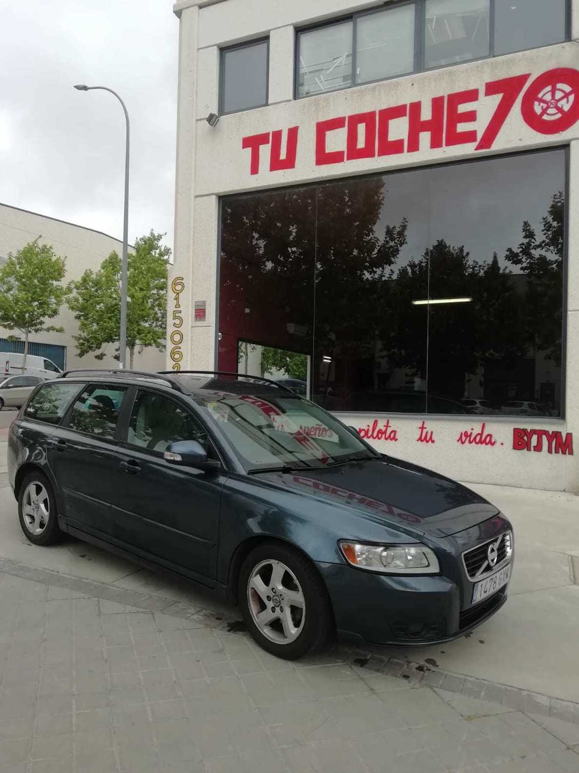VOLVO V50 1.6D DRIVe Momentum 136000KM AÑO 2010: Nuestros Coches de TuCoche70 VOLVO V50 1.6D DRIVe Momentum 136000KM AÑO 2010: Nuestros Coches de TuCoche70