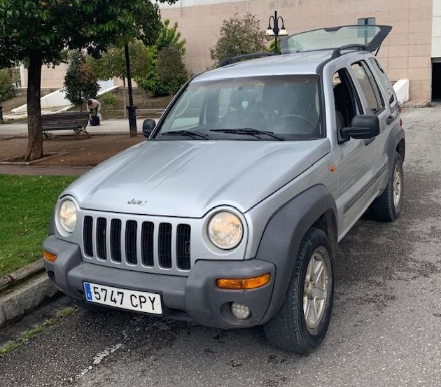 JEEP Cherokee 2.5 CRD Sport AÑO 2004 199000KM: Nuestros Coches de TuCoche70 JEEP Cherokee 2.5 CRD Sport AÑO 2004 199000KM: Nuestros Coches de TuCoche70
