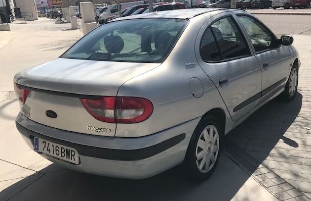 Renault Megane 1.6 110.000Kms AÑO 2002: Nuestros Coches de TuCoche70 Renault Megane 1.6 110.000Kms AÑO 2002: Nuestros Coches de TuCoche70