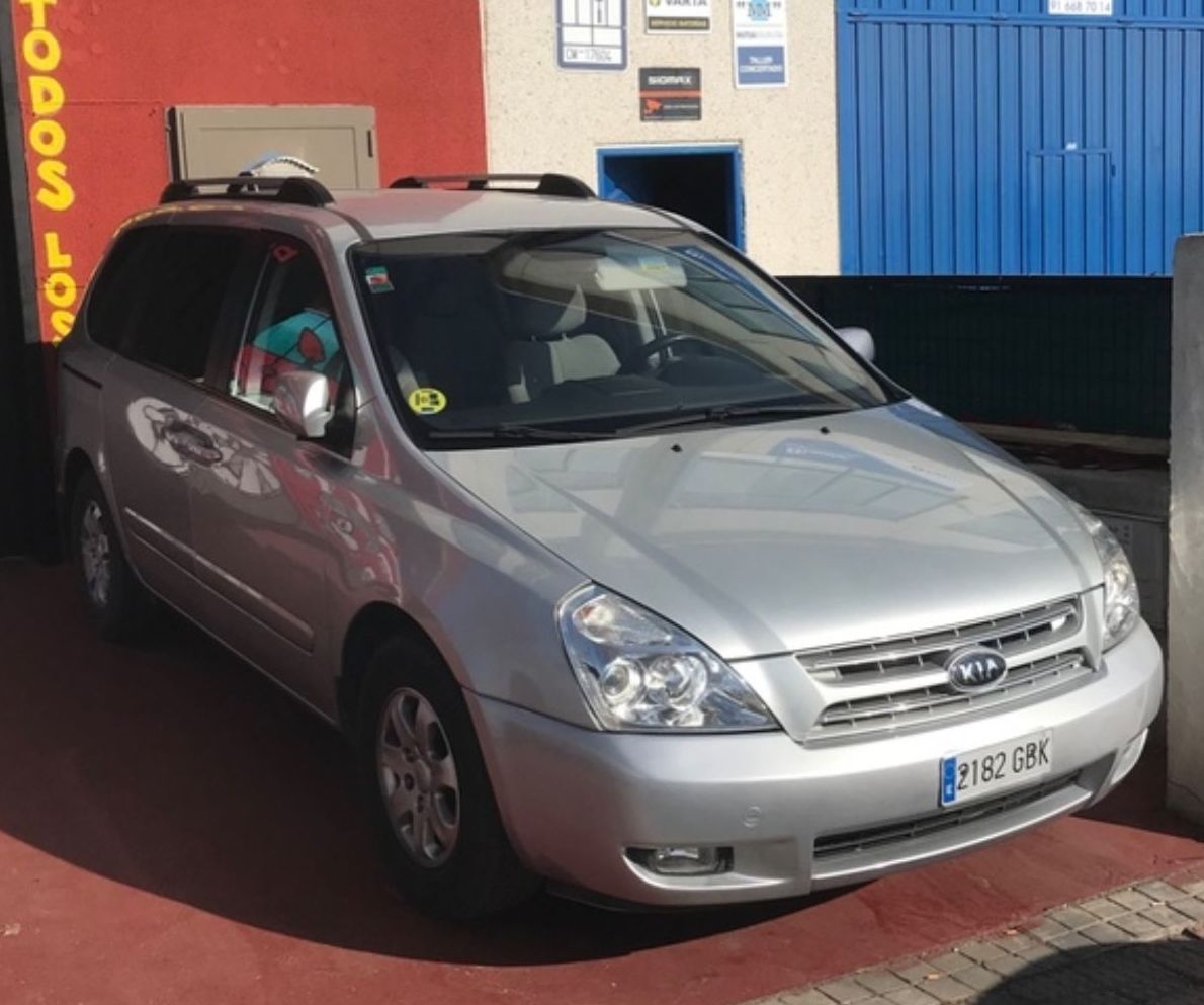 Kia Carnival 2.9 CRDI 150000Kms: Nuestros Coches de TuCoche70 Kia Carnival 2.9 CRDI 150000Kms: Nuestros Coches de TuCoche70