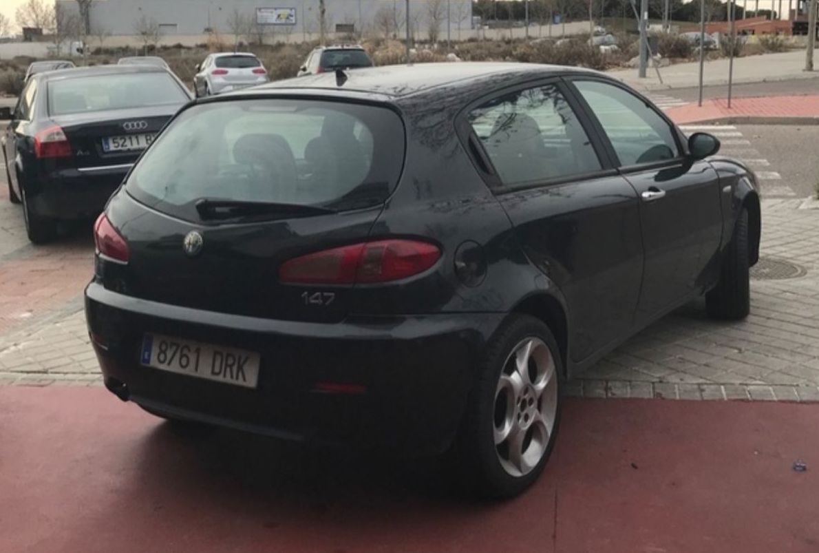 Alfa Romeo - 147 1.6TS 135000Kms: Nuestros Coches de TuCoche70 Alfa Romeo - 147 1.6TS 135000Kms: Nuestros Coches de TuCoche70