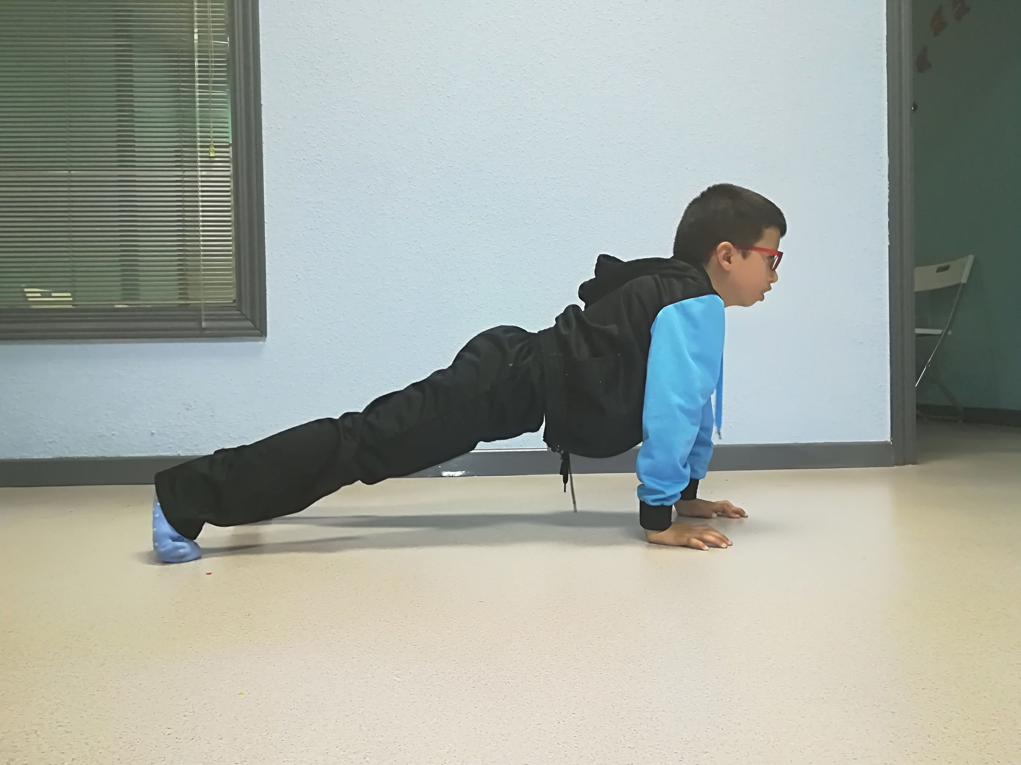 Yoga niños. Yoga para stress, TDAH, Yoga niños. Yoga para stress, TDAH,