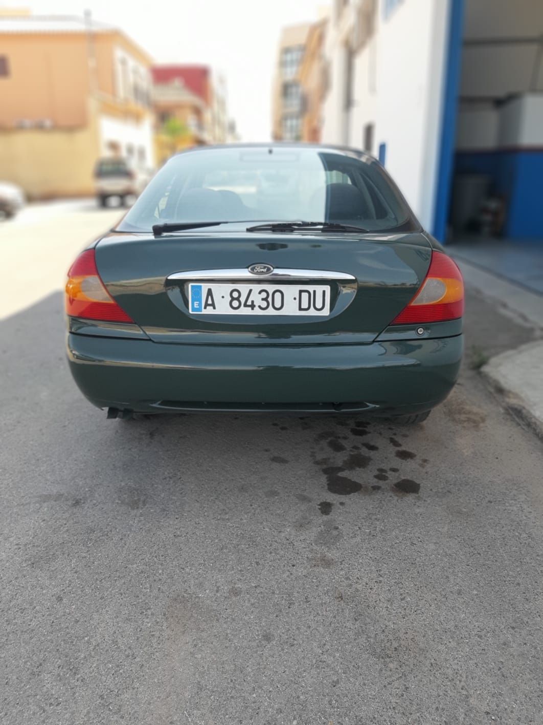 Ford Mondeo 1.8 td: Taller y Concesionario de Suilcar Car Service Ford Mondeo 1.8 td: Taller y Concesionario de Suilcar Car Service