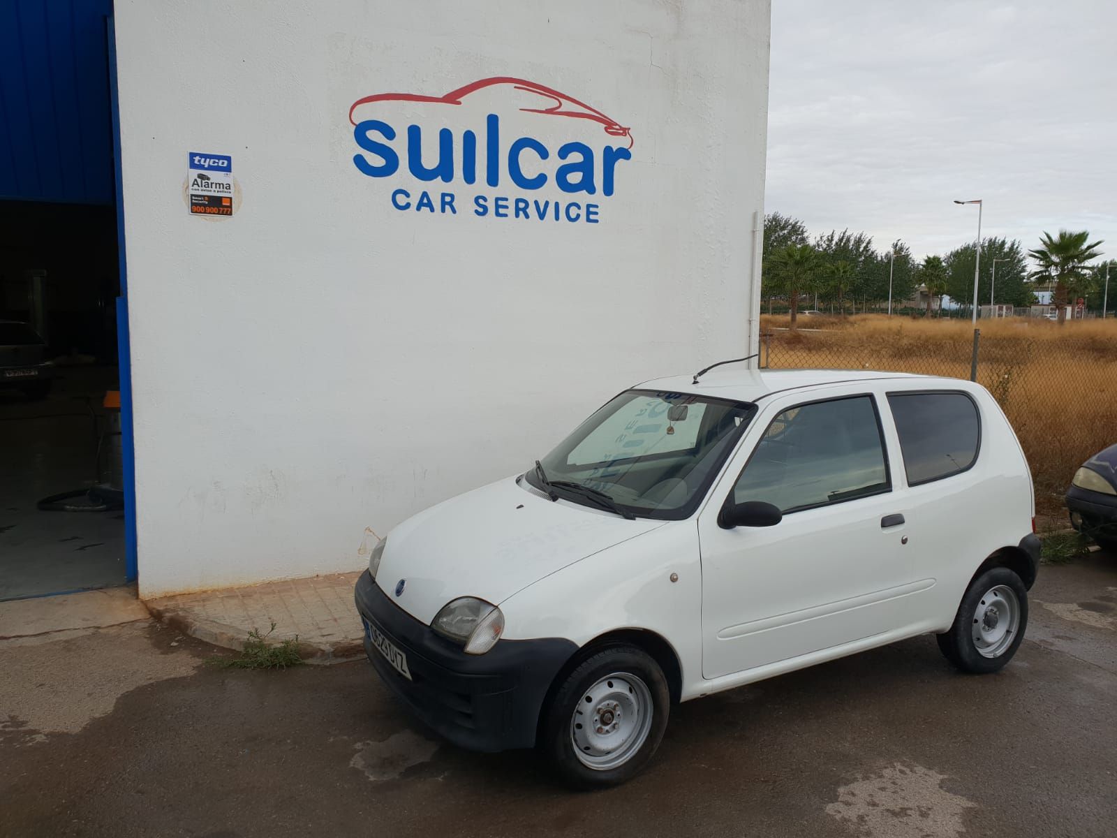 Fiat 600 Van 2 plazas: Taller y Concesionario de Suilcar Car Service Fiat 600 Van 2 plazas: Taller y Concesionario de Suilcar Car Service