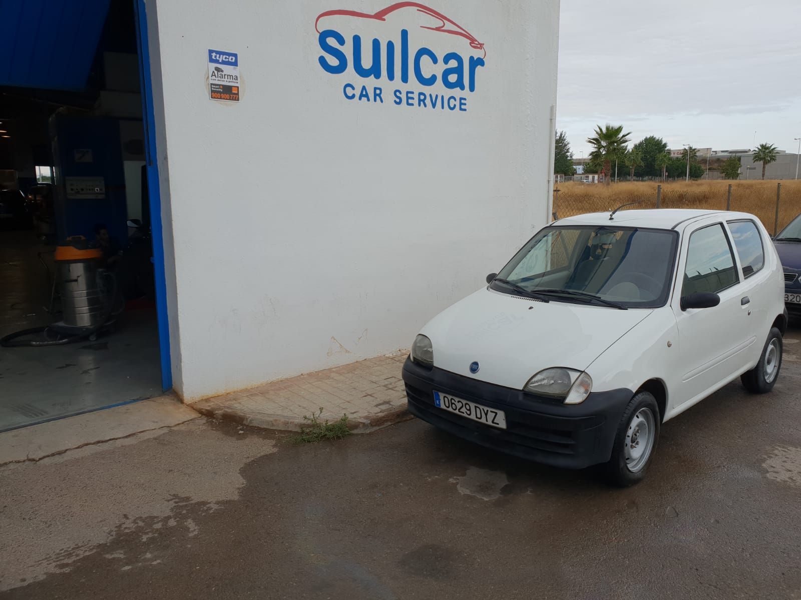Fiat 600 Van 2 plazas: Taller y Concesionario de Suilcar Car Service Fiat 600 Van 2 plazas: Taller y Concesionario de Suilcar Car Service