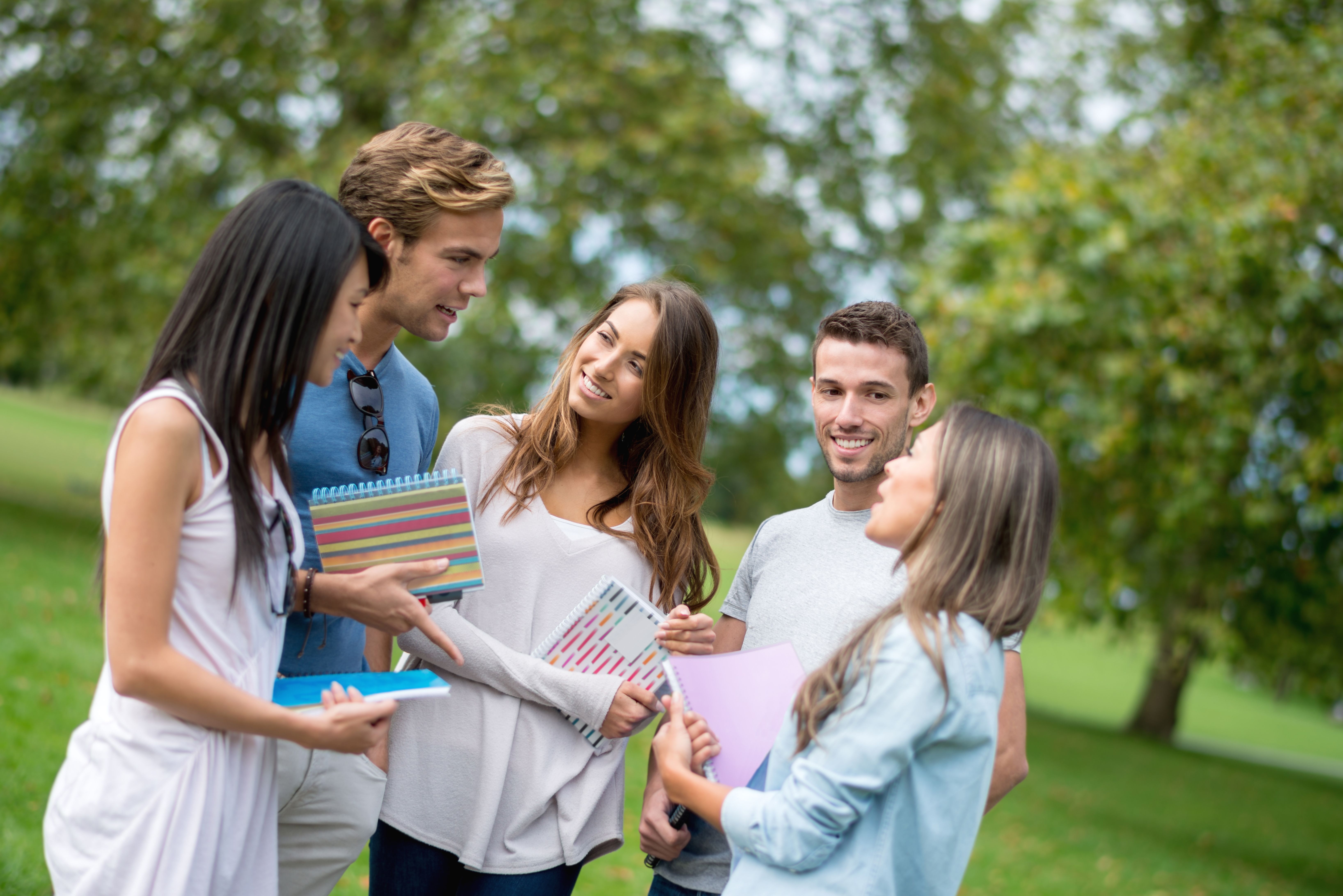 Colonias de verano: Clases de Let's Learn Colonias de verano: Clases de Let's Learn