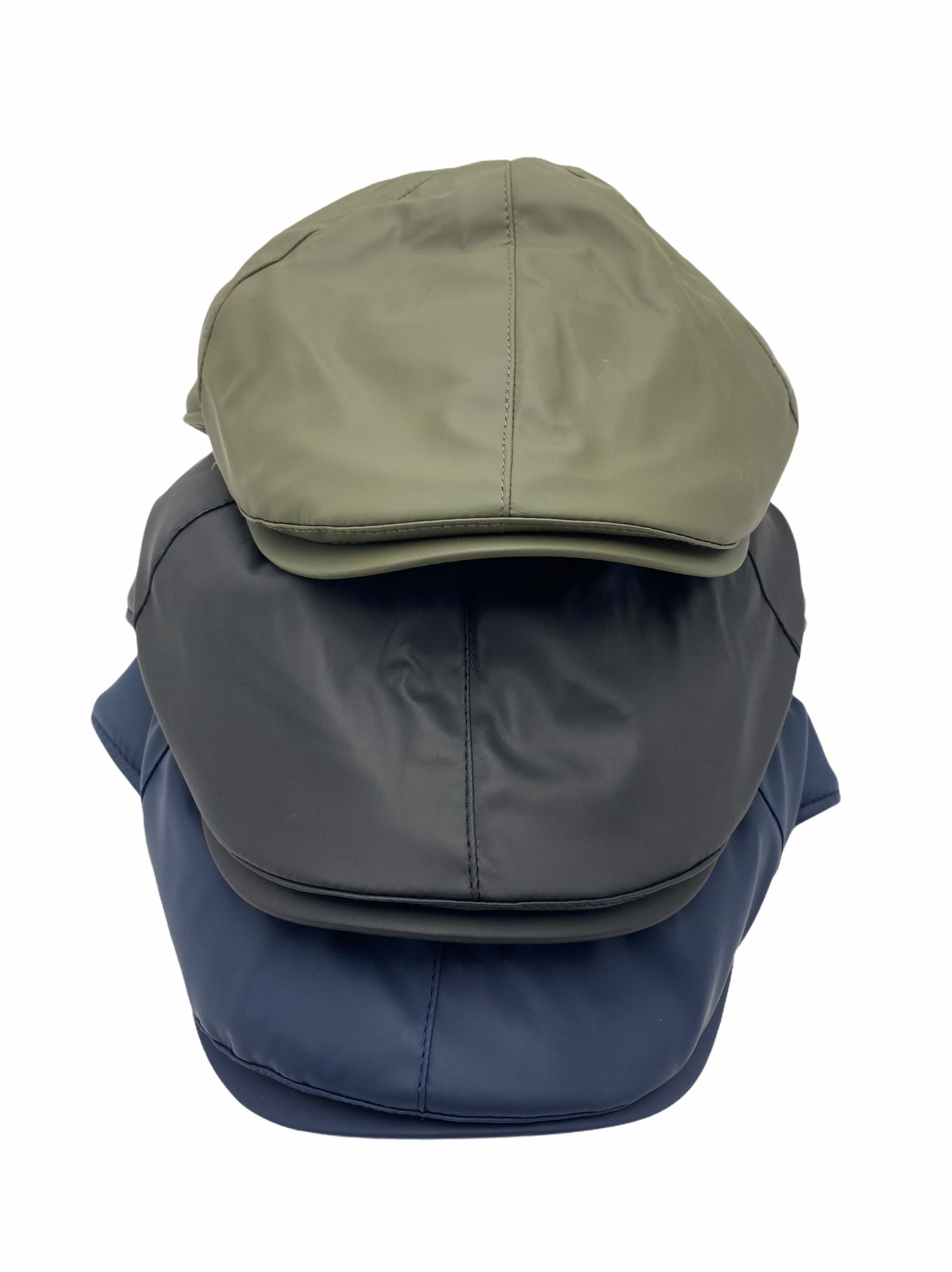 Impermeables, adaptable con goma atrás, con orejera, Ref.13548, precio 14€ Impermeables, adaptable con goma atrás, con orejera, Ref.13548, precio 14€