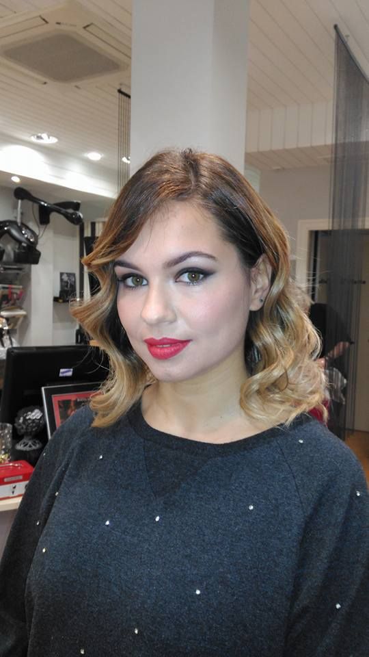 Color y mechas: Tratamientos de Salón Petit Barakaldo Color y mechas: Tratamientos de Salón Petit Barakaldo