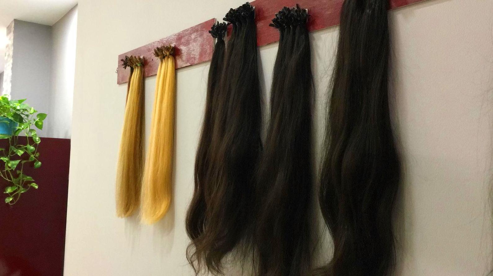Extensiones : Salón de belleza de MCB Salón de Belleza Extensiones : Salón de belleza de MCB Salón de Belleza