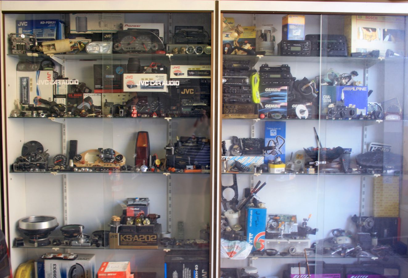 Accesorios y montaje: Servicios de Auto Electric M. García Accesorios y montaje: Servicios de Auto Electric M. García