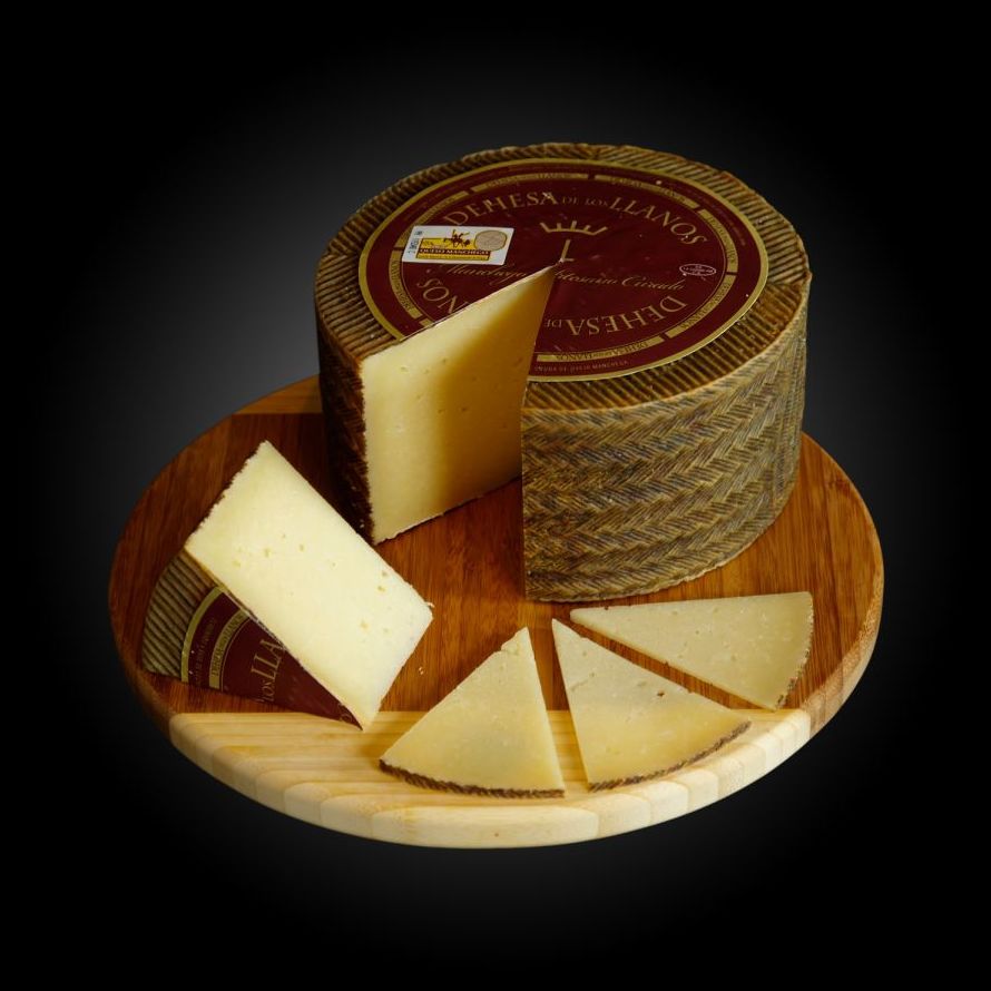 Queso Dehesa de los Llanos D.O. Manchego: de Sergivan-Mar Queso Dehesa de los Llanos D.O. Manchego: de Sergivan-Mar