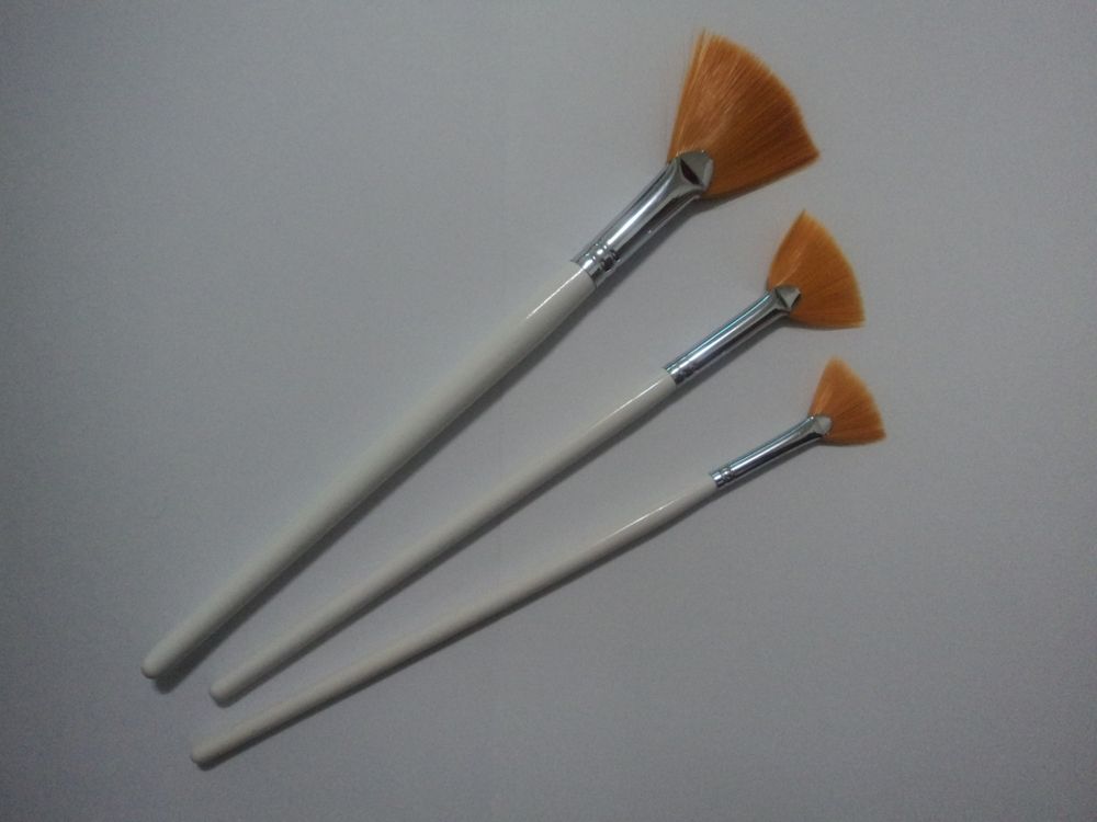 Pincel para peilling: Productos de PLUS CLINIC Pincel para peilling: Productos de PLUS CLINIC